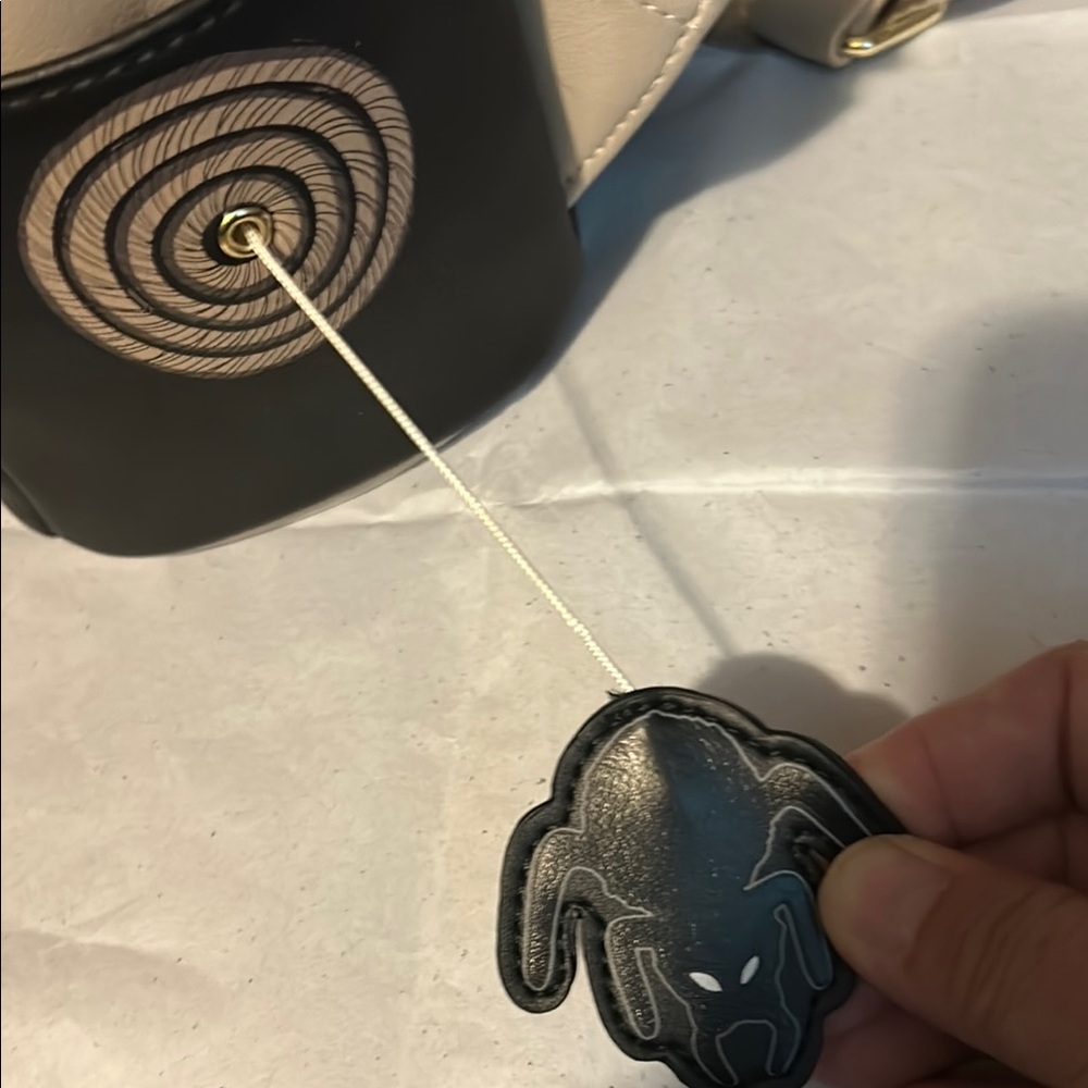 NWT Lenticular Mayor Nightmare before Christmas Loungefly- pull string spider - Picture 7 of 7
